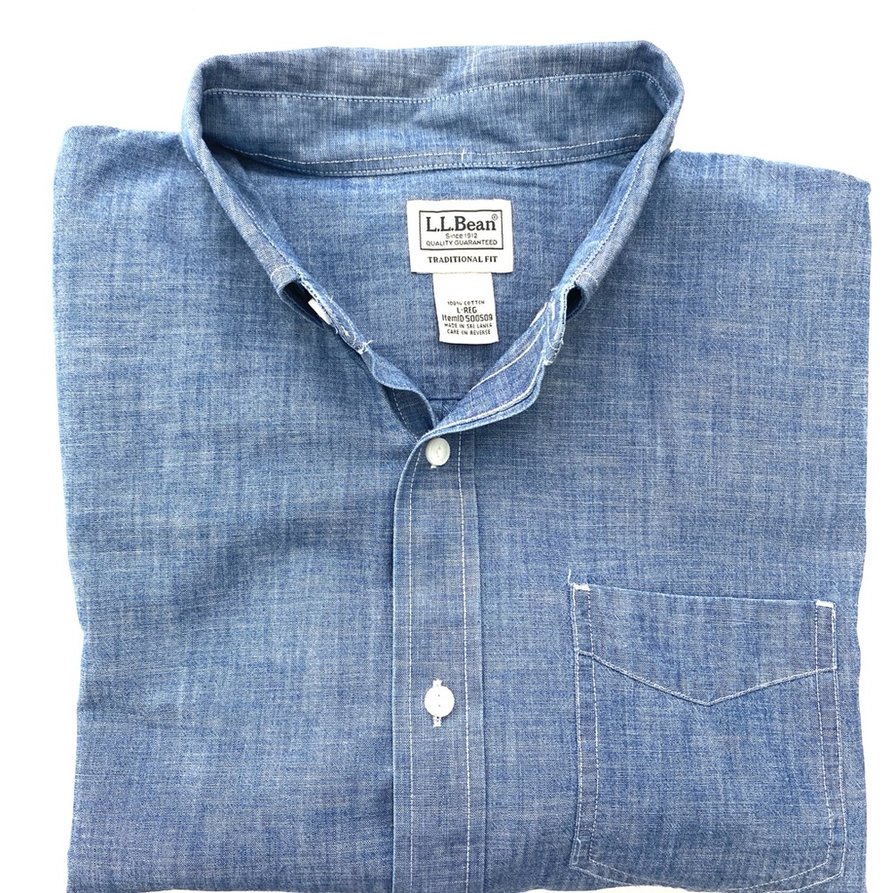 L.L. Bean Men's Traditional Fit Denim Button Down Short Sleeve Shirt